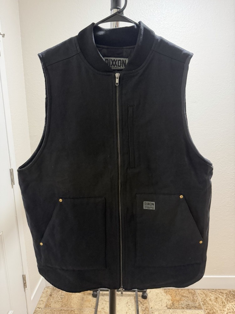Dixxon Workforce Black Zip-Up Work Vest with Quilted Lining