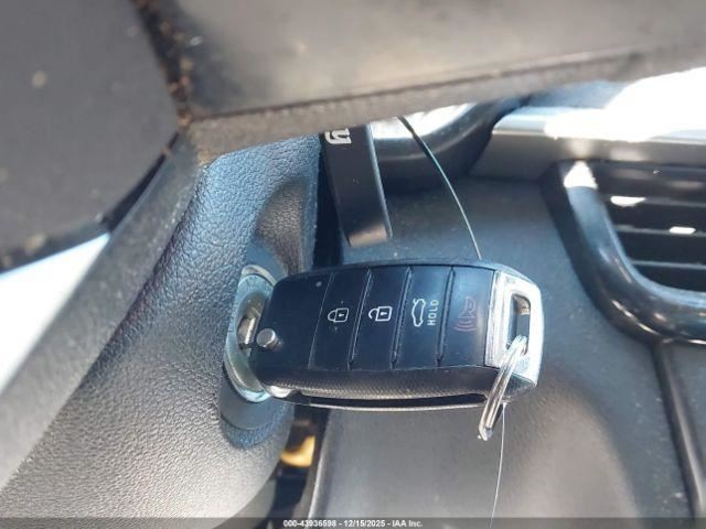 OPTIMAKIA 2020 Glove Box 5012267