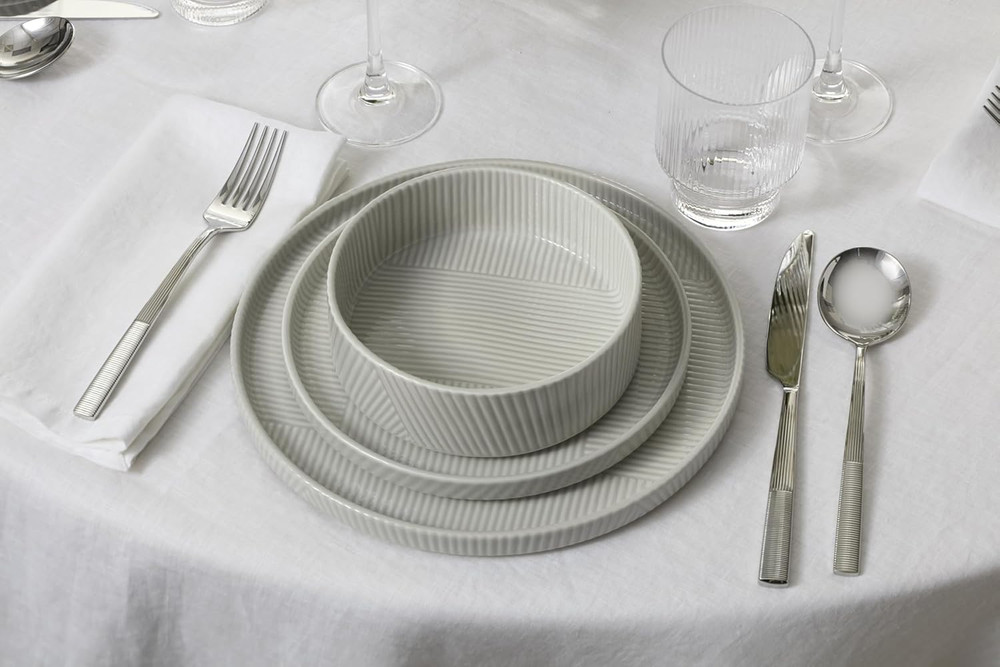 898323 Modulus Mirror 20-Piece Flatware Set