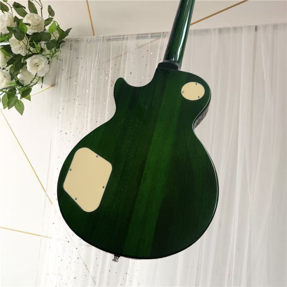 エレキギター、メーカーストレート、高品質、送料無料、6弦、色がきれい、音質が優美、カエデ、空輸