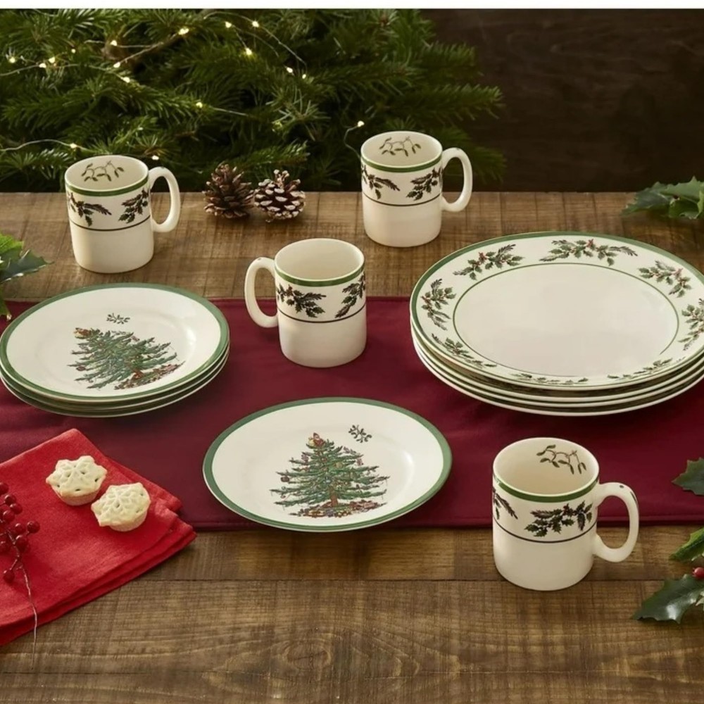 Spode Christmas Tree 12-Piece Dinnerware Set, Service for 4 - Dishwasher Safe