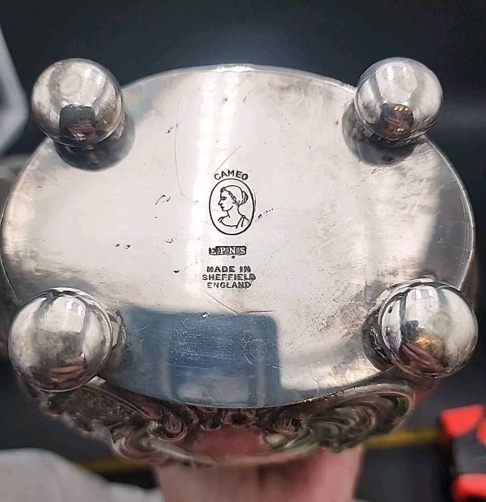 VTG Sheffield "Cameo" Silverplate Coffee/Teapot Set England Monogram A