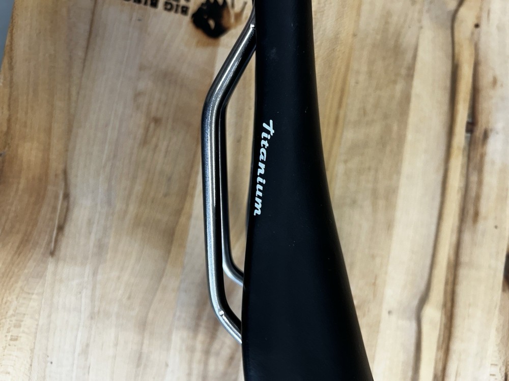 Selle Italia Flits Titanium Saddle nos