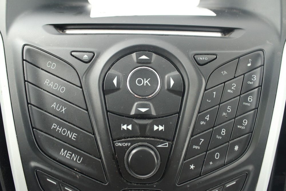 Ford Focus MK3 2010-2015 Stereo Controls