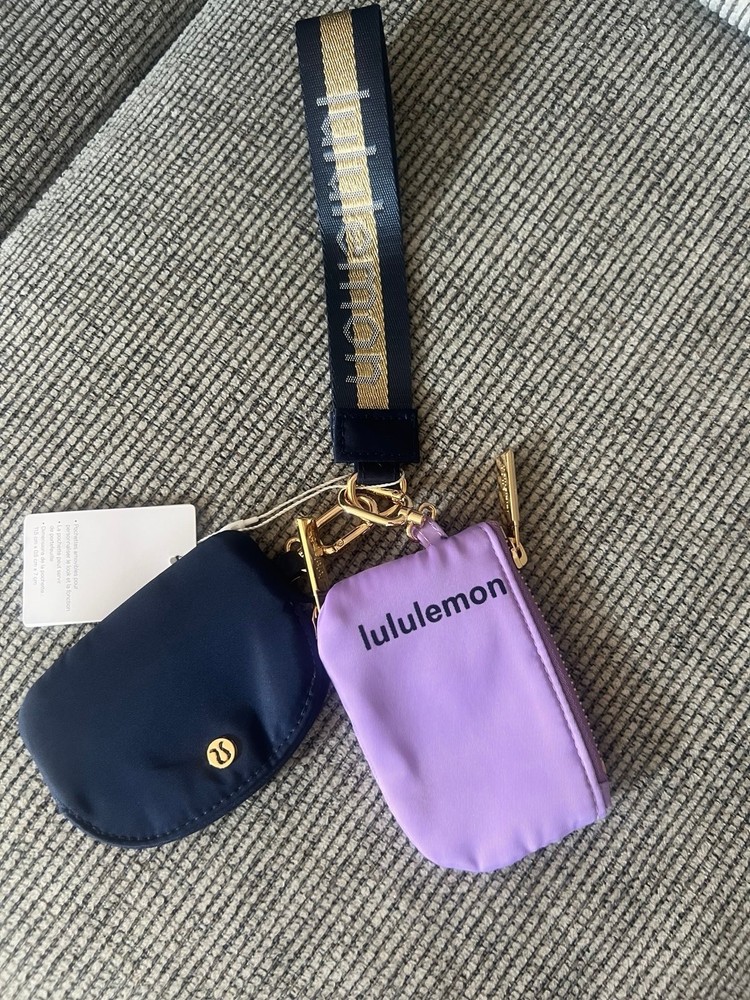 Lululemon dual pouch wristlet