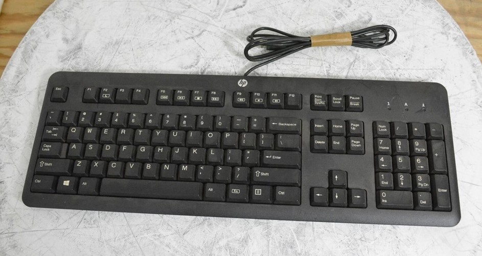 HP 672647-003 USB Keyboard SEE NOTES