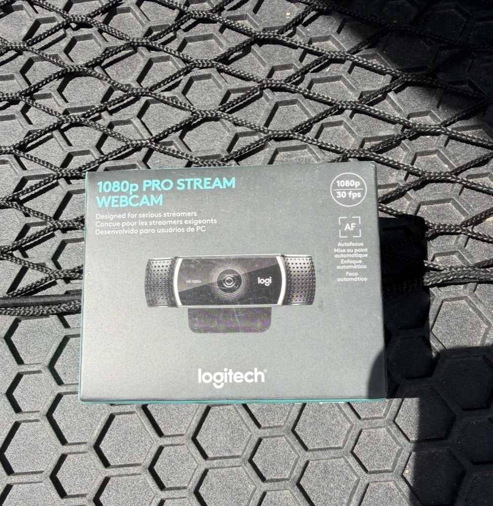Logitech 1080p Pro Stream Webcam - V-U0028 - Black - New