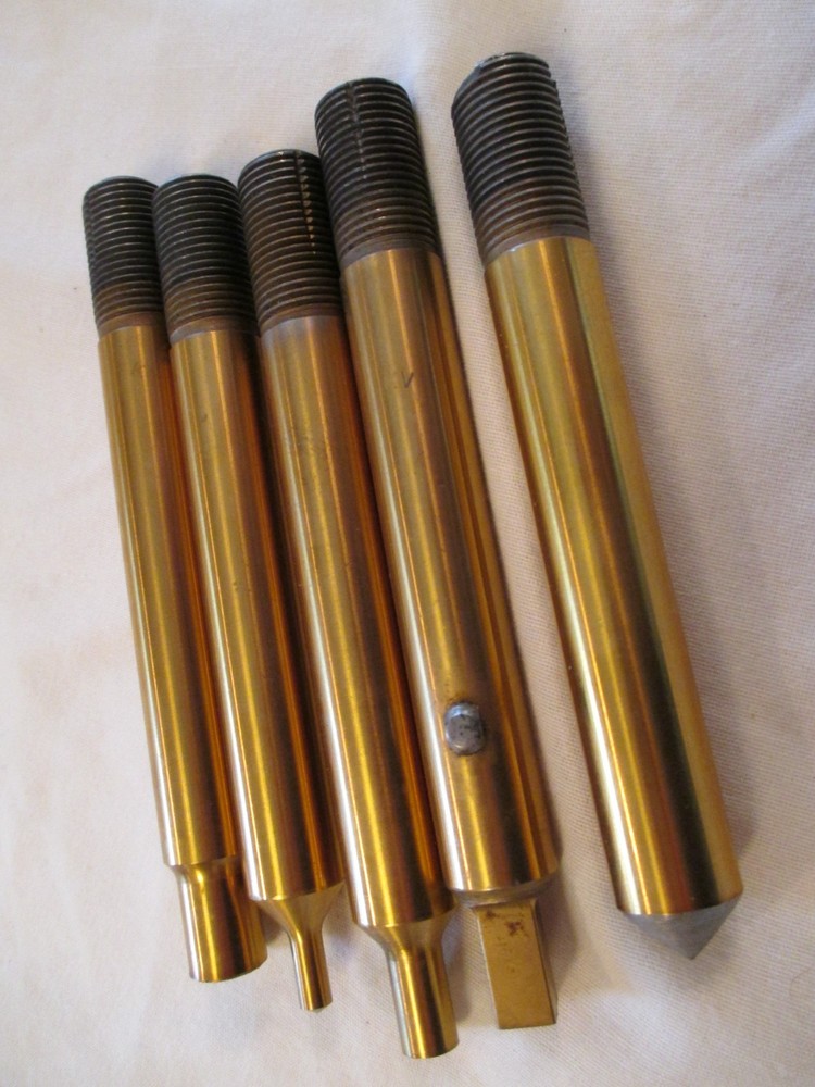 Amada Wilson WT RD Style Die/Tooling Punches. Threaded.