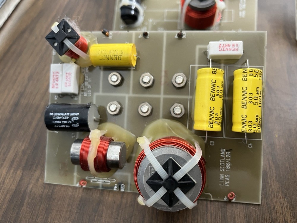 Crossover for Linn speakers Untested ( PRICE FOR ONE PAIR )