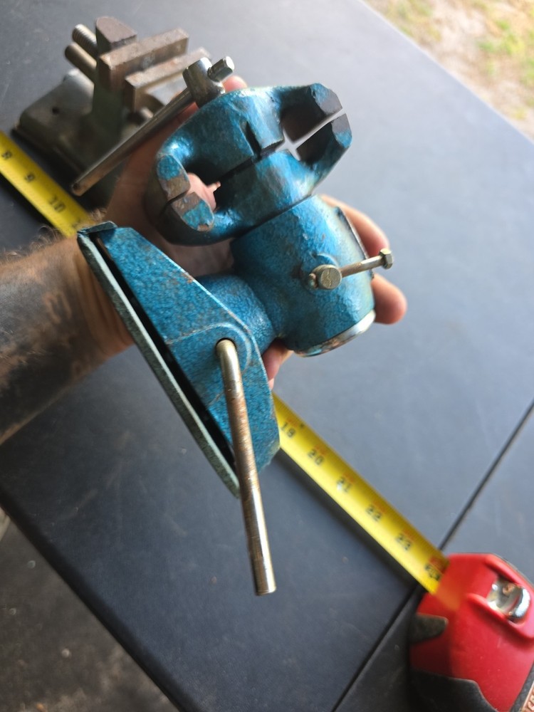 2 Vintage Table Top Vises