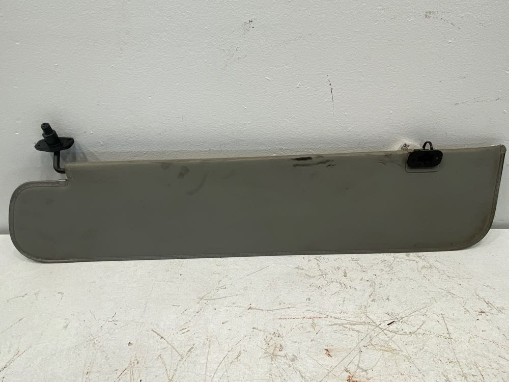Freightliner Columbia Visor (654-10557)
