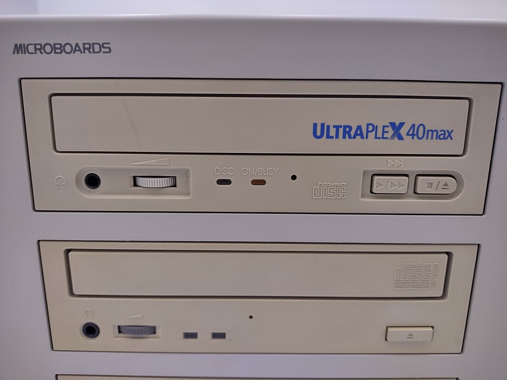 Microboards StartREC 400 High-Speed Standalone CD-R Duplicator Audio Editing