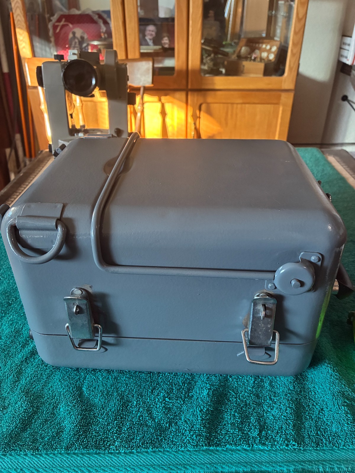 Dietzen optical Theodolite 25x... Model 6170 Sn 259839 with metal case