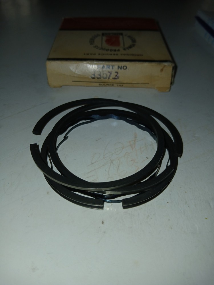 Tecumseh engine ring set part# 33573 nos oem