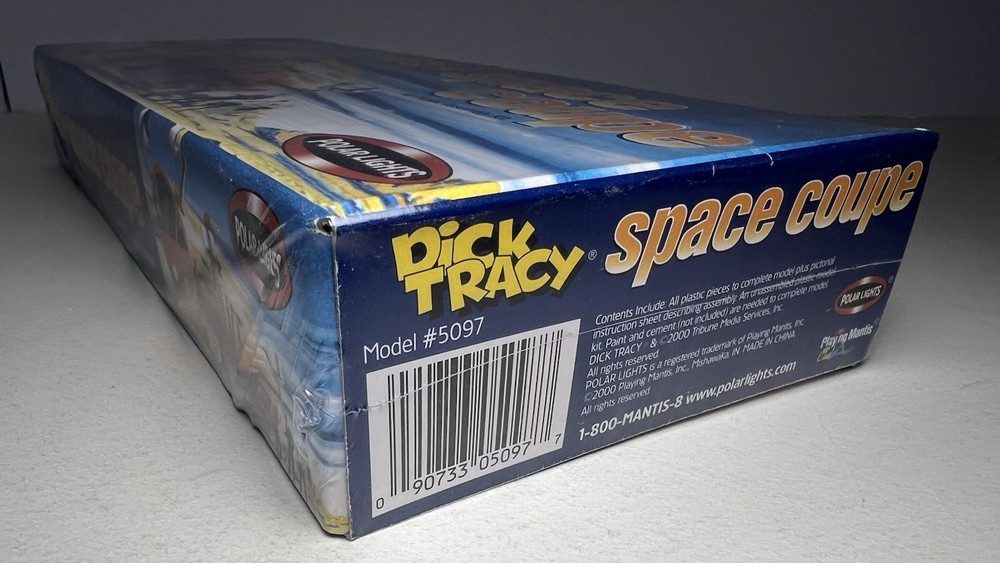 SEALED Polar Lights DICK TRACY SPACE COUPE Unassembled Model Kit Playing Mantis