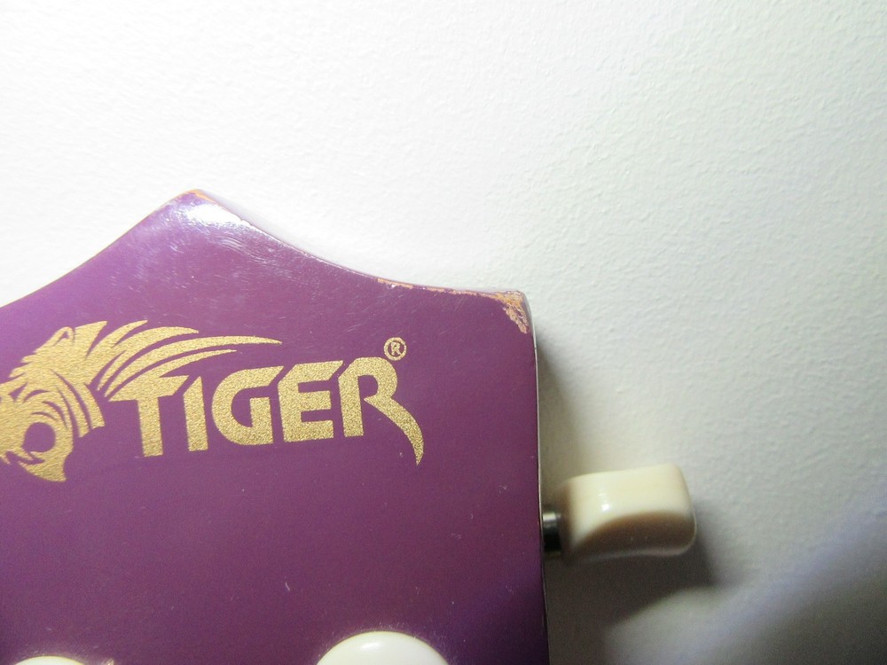 UKULELE TIGER PURPLE MUSICAL INSTRUMENT UKE 7 - PP 4 STRING BEGINNERS