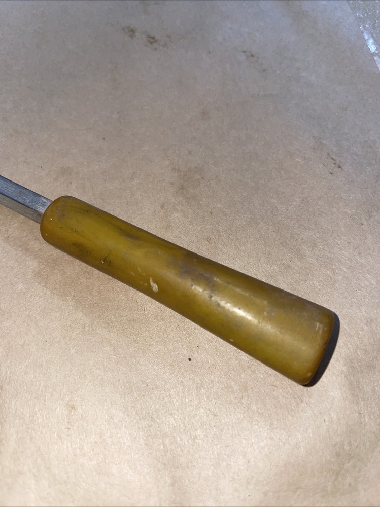 VINTAGE Butterscotch Bakelite Tracing Wheel Seamstress Pattern Cutter Roller