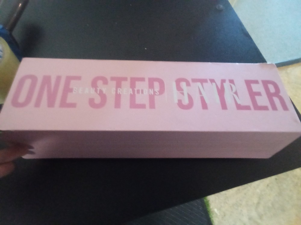 One-Step Volumizer Hair Dryer and Styler