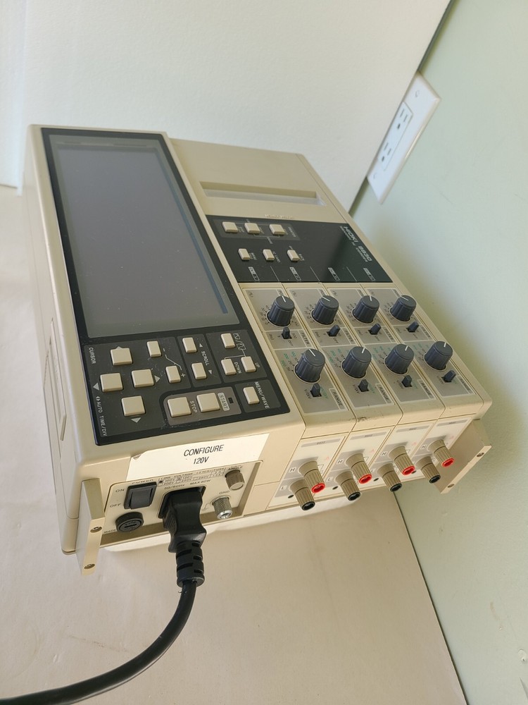 Hioki 8830 Memory Hi Corder, Powers Up,  Untested