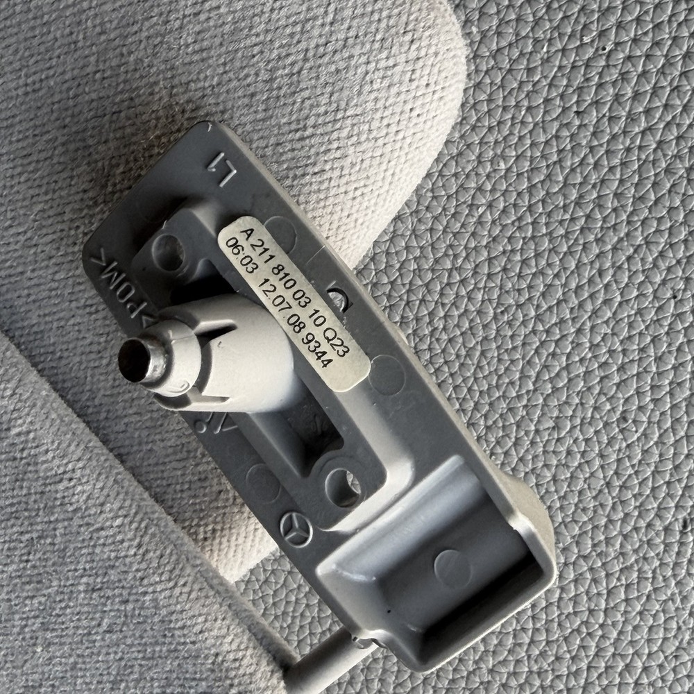 Sun Visor 2003-09 Mercedes W211 E320 E350 E500 E550 E55 AMG Gray OEM