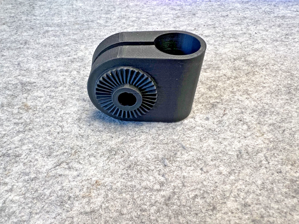 Simmons Titan 50 Drum Bracket