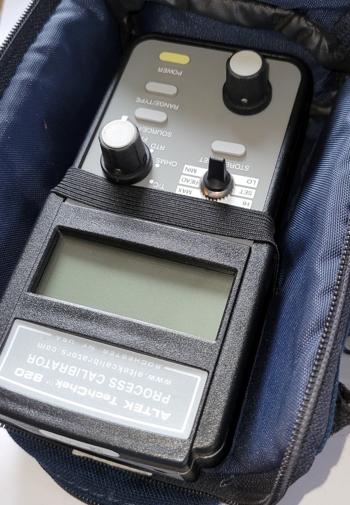 Altek TechChek 820 Process Calibrator, No leads, Mint Condition