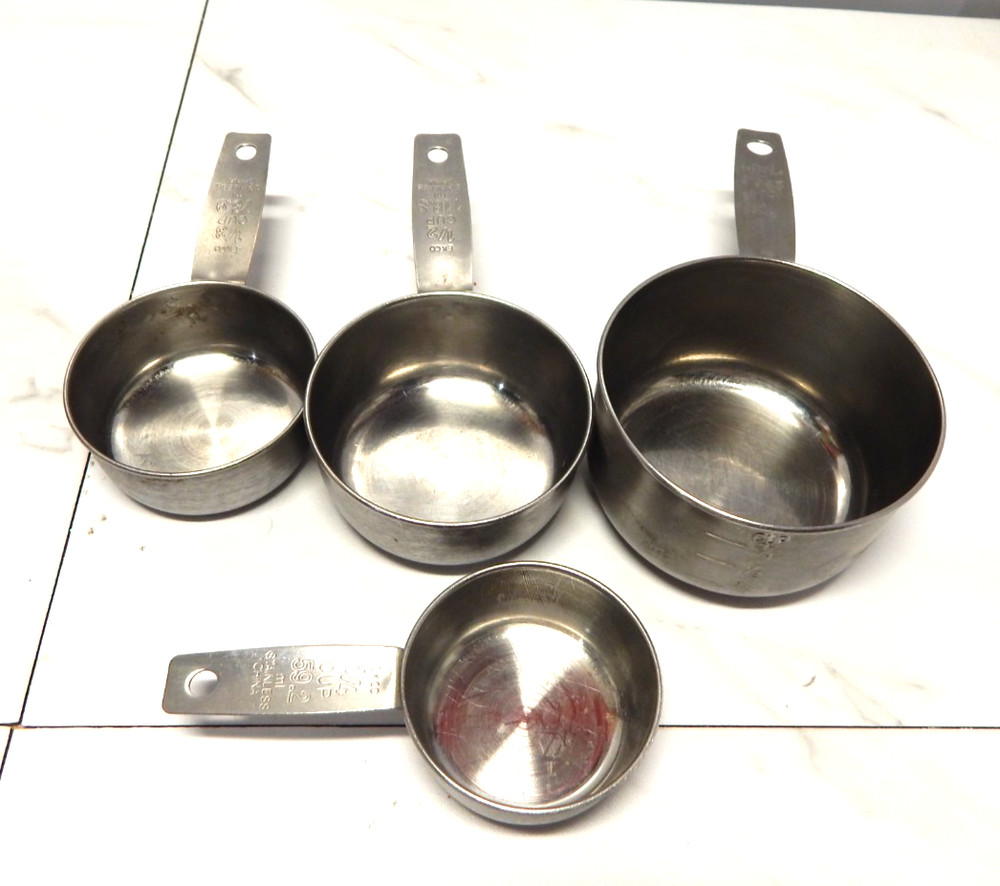 Vtg 4 Piece Stainless Measuring Cups