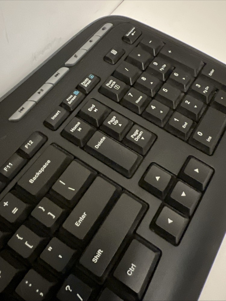 Logitech MK 320 Wireless Keyboard Only With Dongle ~Tested Working