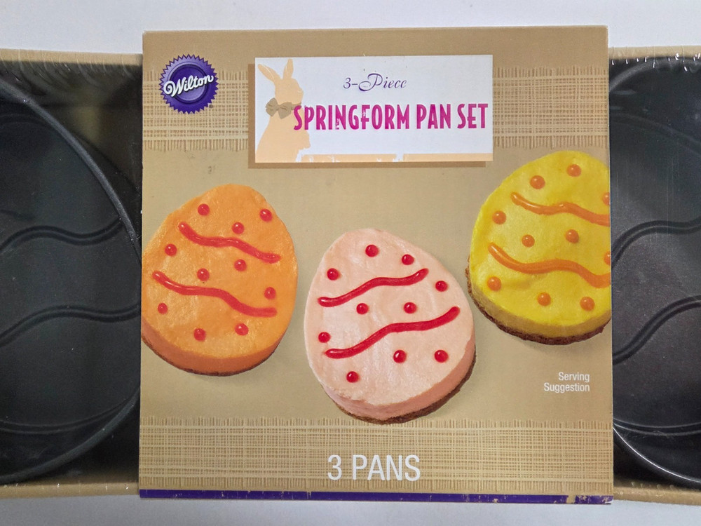 Easter Wilton 3 Piece Cake Pan Egg Shaped Springform Set 5" Each Mini Cakes