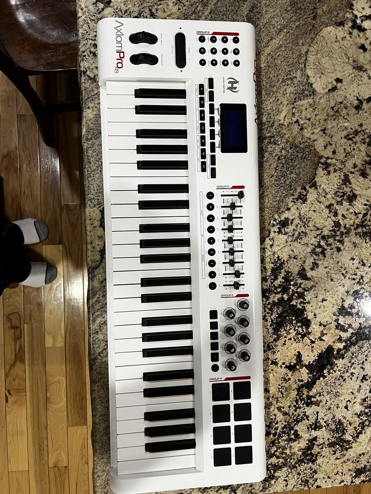 Axiom Pro 49 Advanced 49-Key USB MIDI Controller with HyperControl Technology