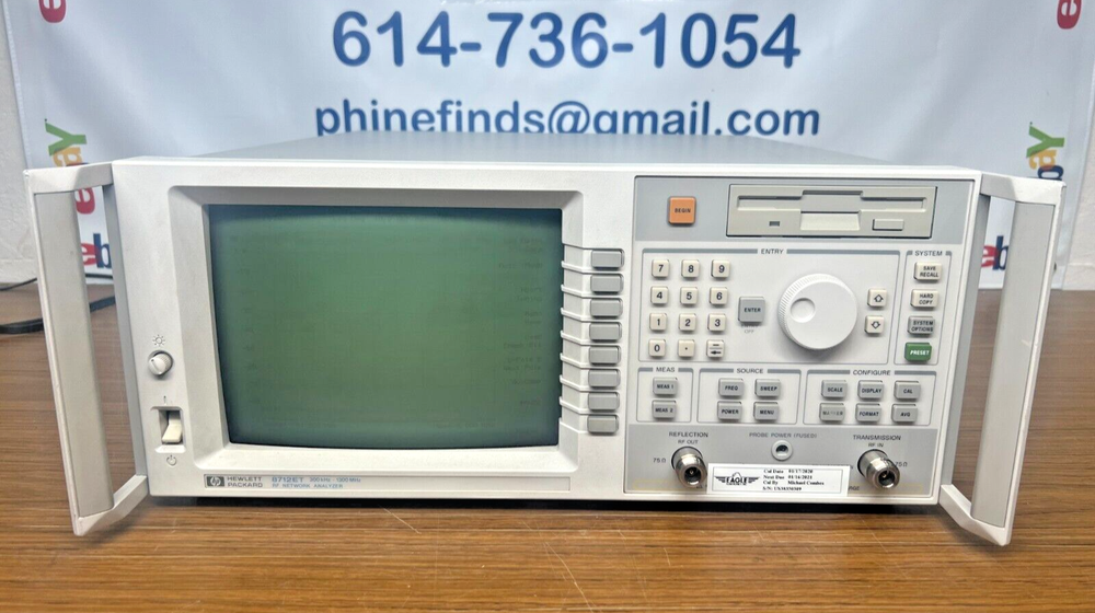 HP 8712ET RF Network Analyzer 300Khz - 1300Mhz OPT 1EC