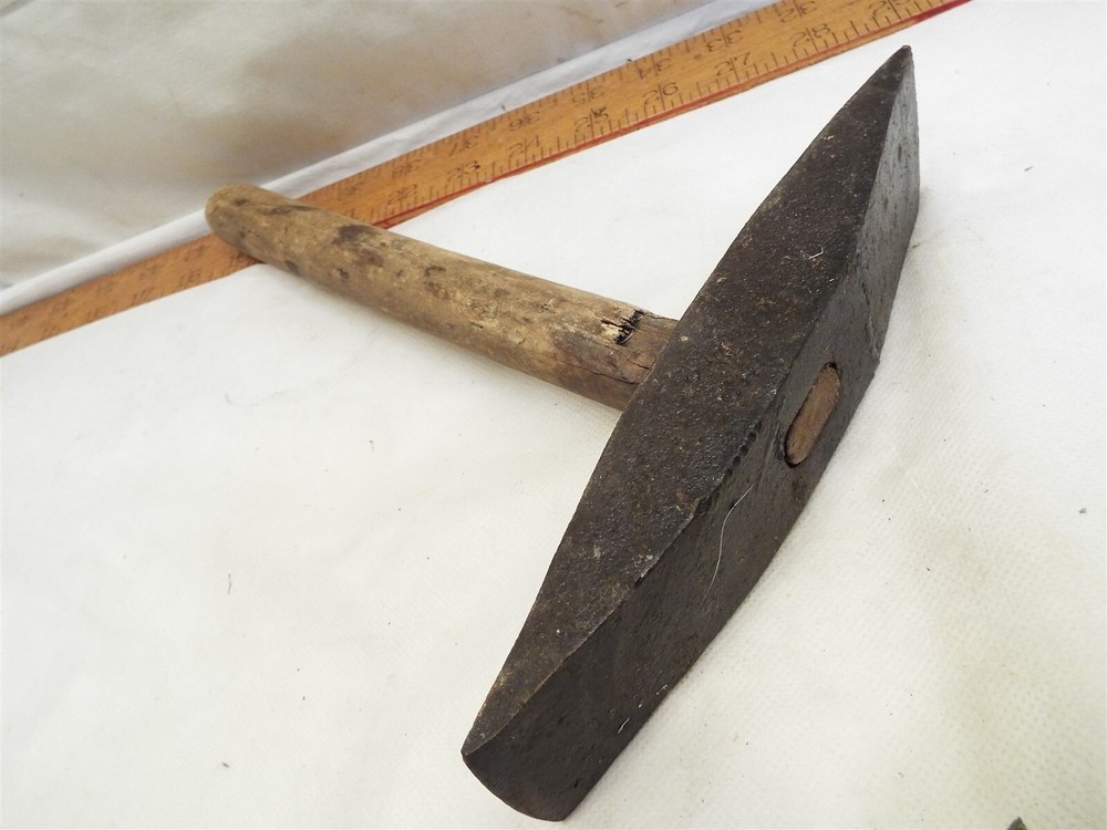 Higgins & Son Mill Pick Double Bit Stone Mason Dressing Hammer Tool Mining