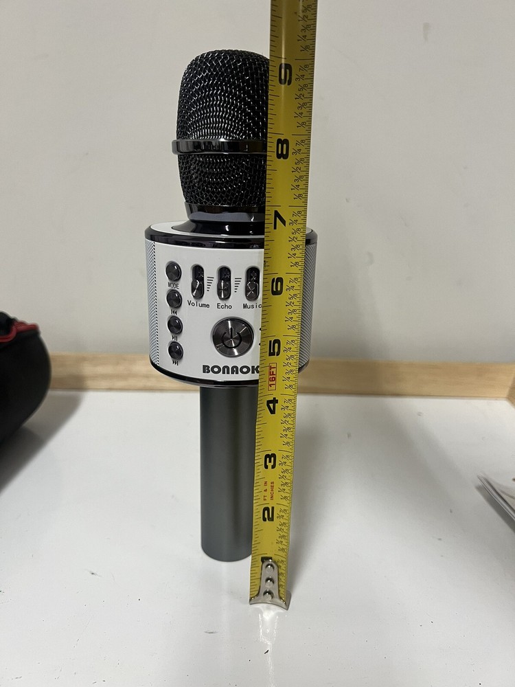 Bannok Wireless Silver Karaoke Microphone With Case H7