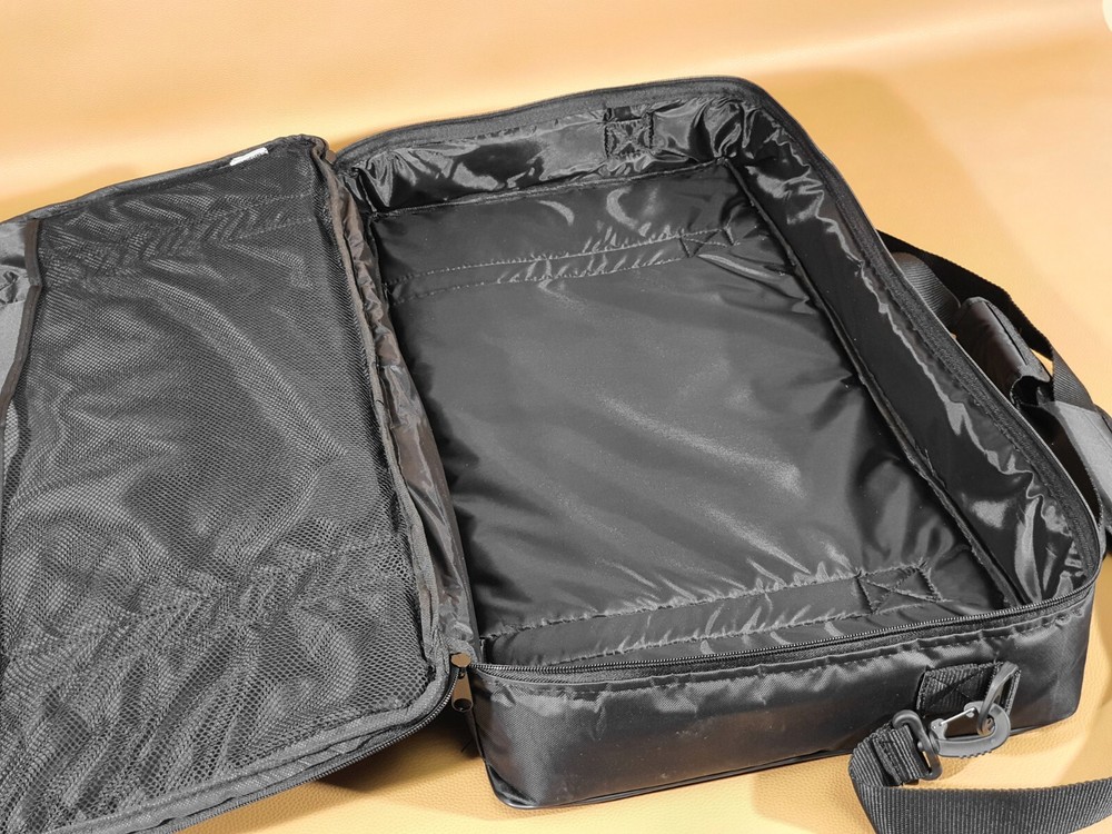 Custom padded travel bag soft case for HeadRush Core amp modeler