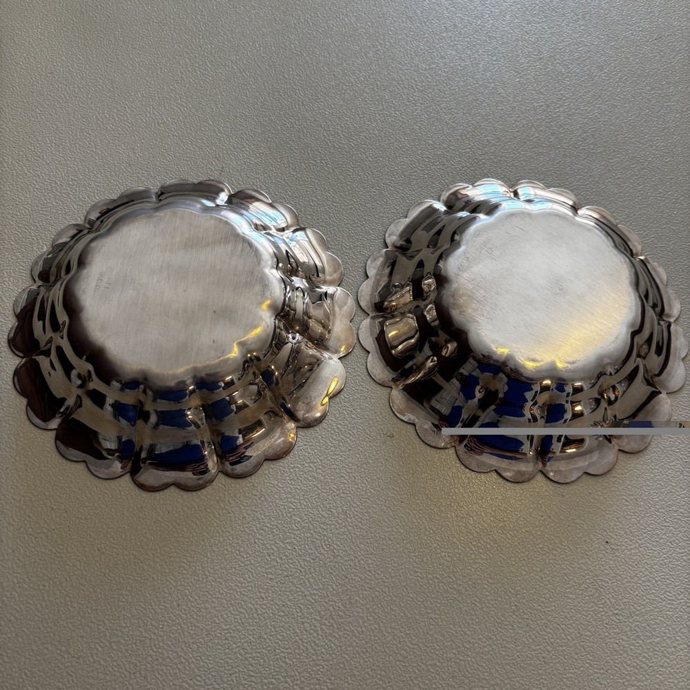 Sheridan Silver Electro-Plated Scalloped Edge Trinket Dish Set of 2 - (C1326B)