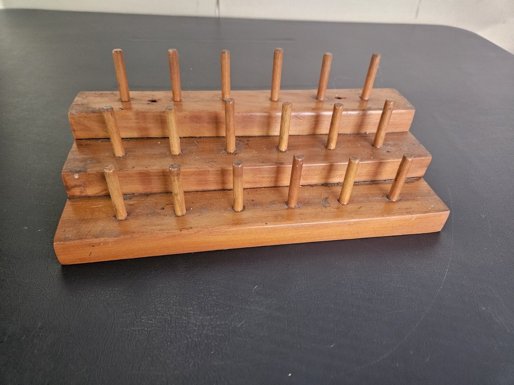 Handmade Spool Rack Wooden Thread Holder, Stepped, Tabletop, 18 Pegs