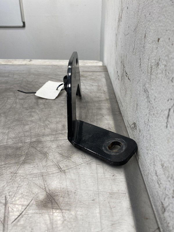 Bumper Brackets N116086R (729-10355)