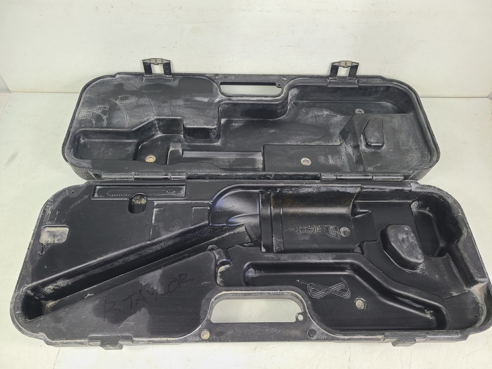 Porter Cable 740 Tigerclaw Variable Angle Tiger Saw Case Only (12"x9"x5")