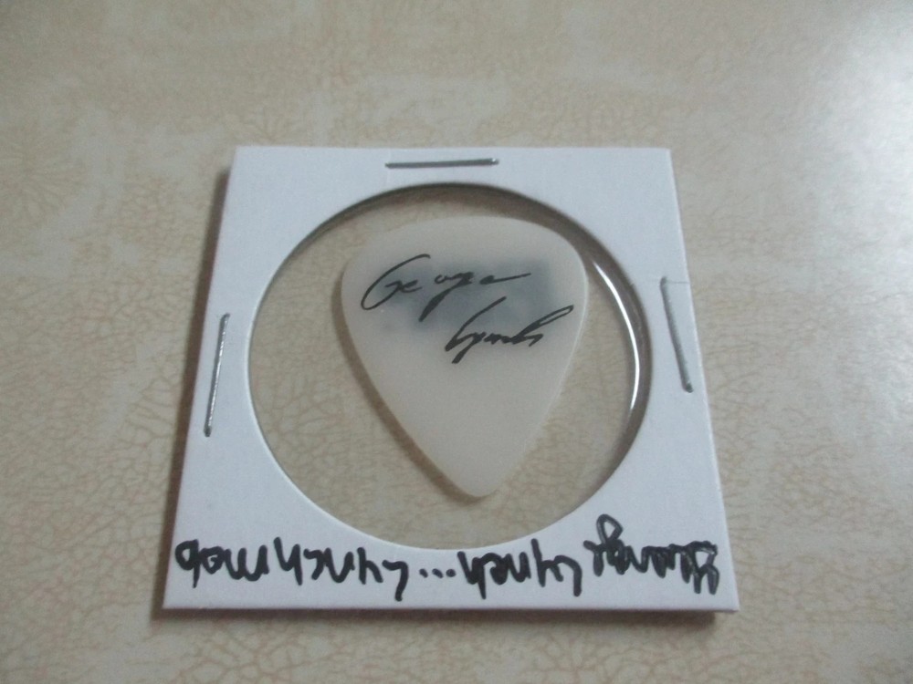 GEORGE LYNCH (DOKKEN/LYNCH MOB)  AUTHENTIC ESP GUITAR PICK