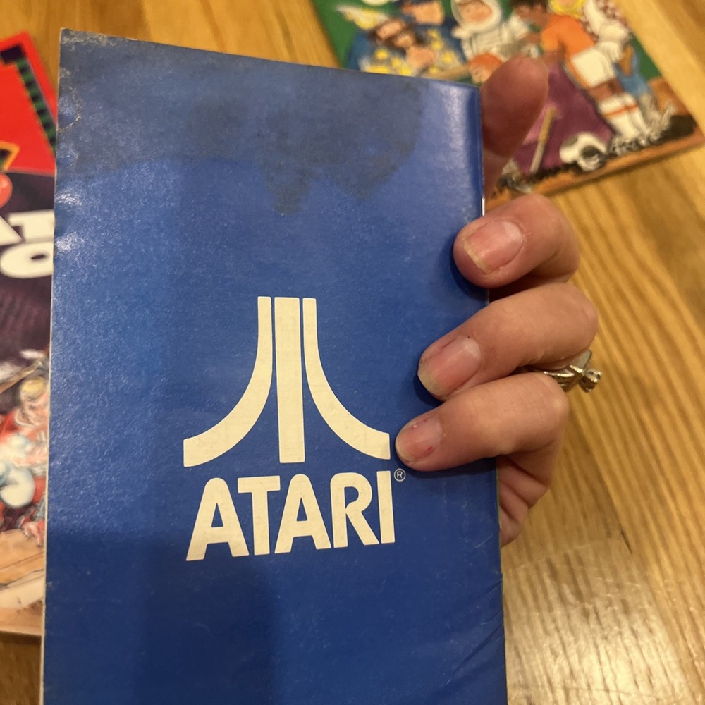 4 Atari Video Game Manuals And Atari Drove Dc Comic