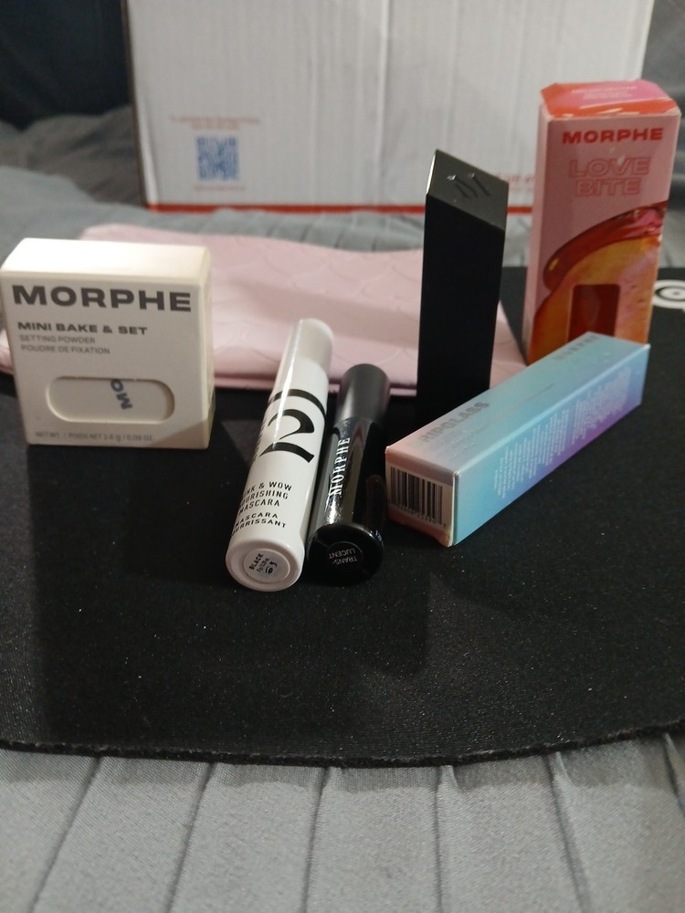 Morphe Bundle Ipsy Bag, Brows, Mascara, Lip, Setting Powder New