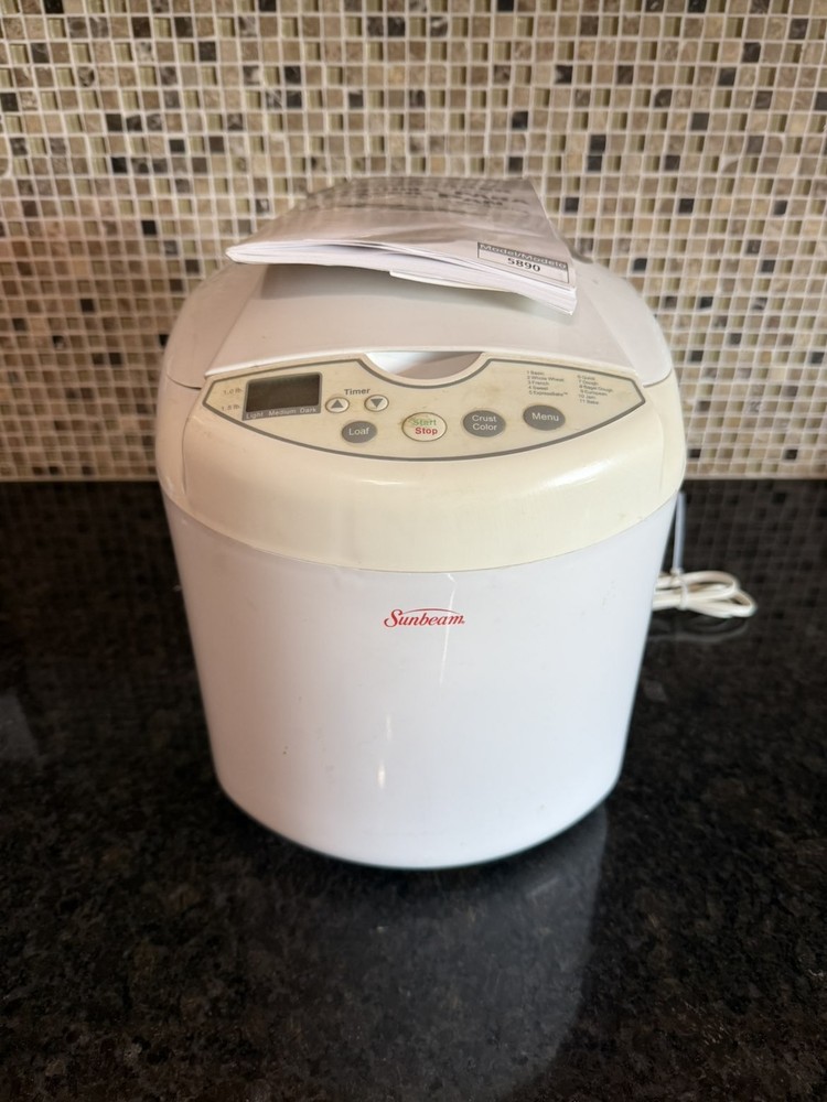Sunbeam Bread Maker Model Number 5890