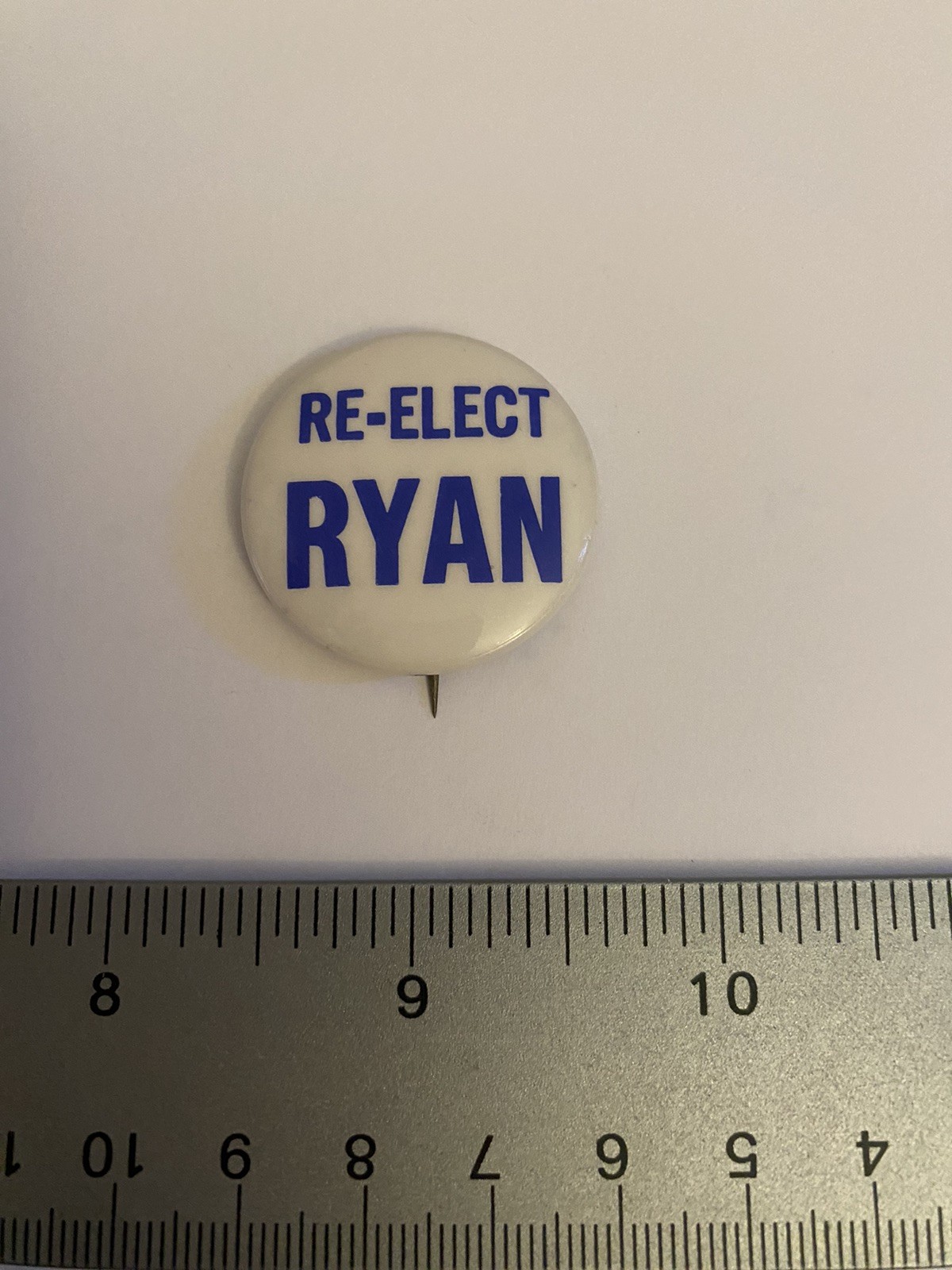 Re-Elect Ryan Pin Back Button P160