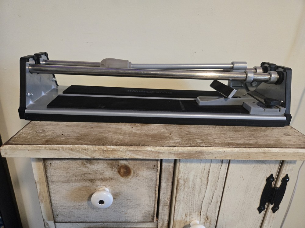 Blue Hawk Tile Cutter 14 Inch Model 0535111 Used