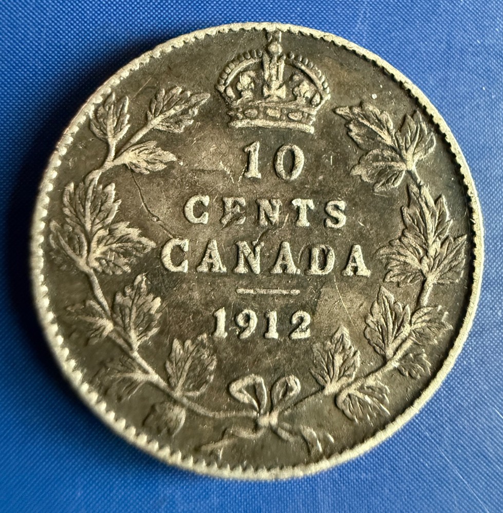 1912 Canada 10 Cents Silver as pictured.