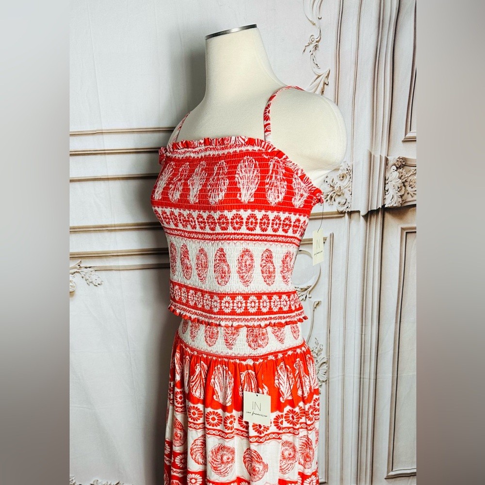 Two Set Red and White Shell-Print Top & Skirt