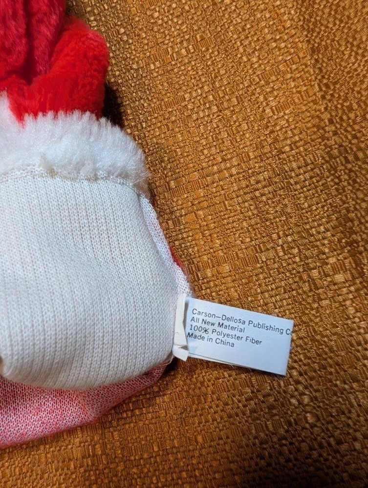 Carson-Dellosa Paw Pets Red Bear Hand Puppet