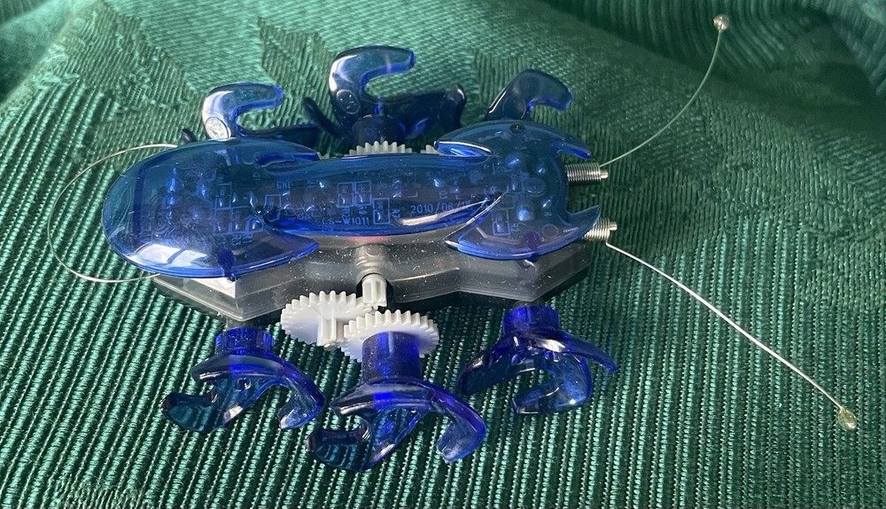 Hex Bugs Set of 4, Battery Operated
