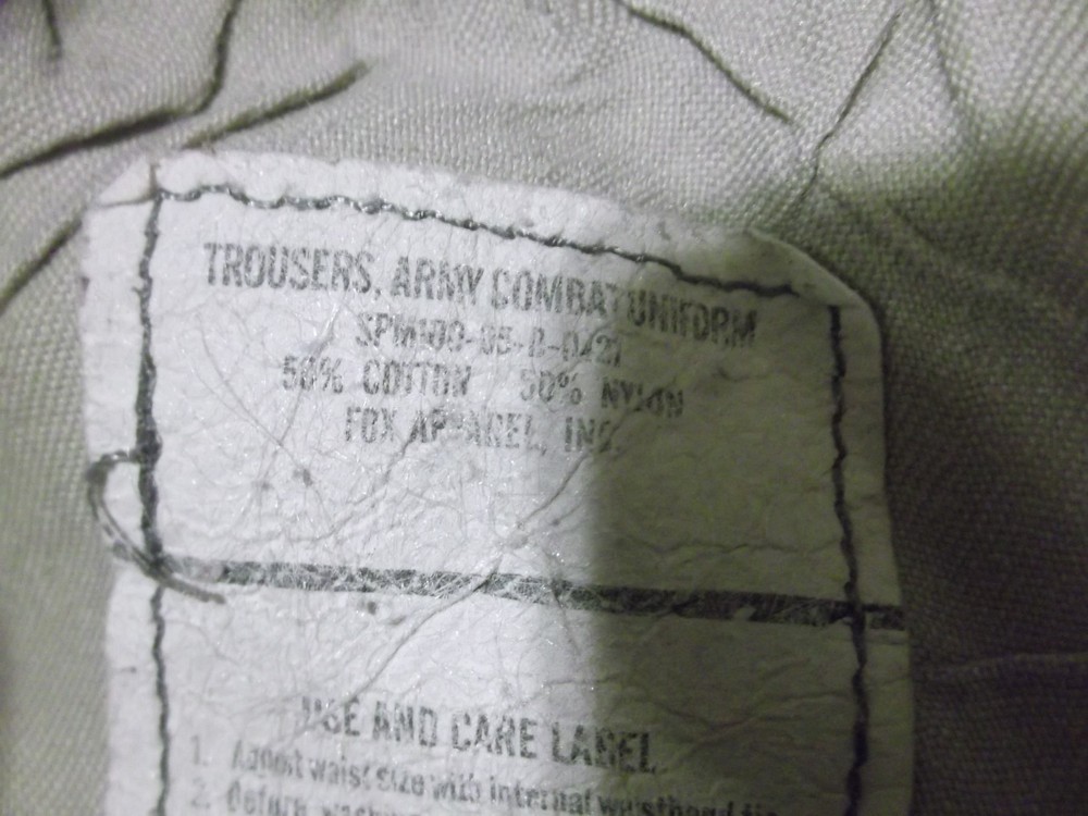 US ARMY ACU PANTS SIZE MEDIUM - REGULAR