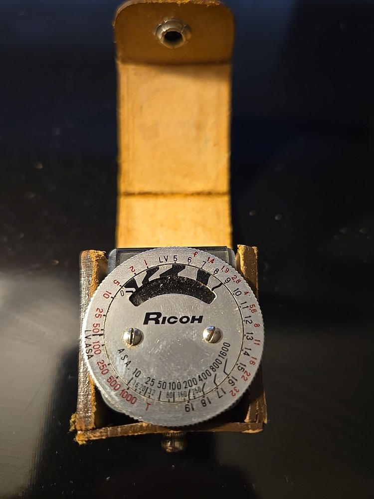Ricoh Shoe Mount Camera Light Exposure Meter in Original Case